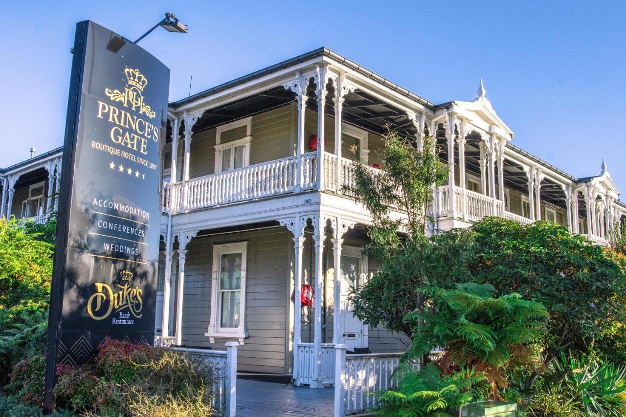 Hotel Prince's Gate 4*