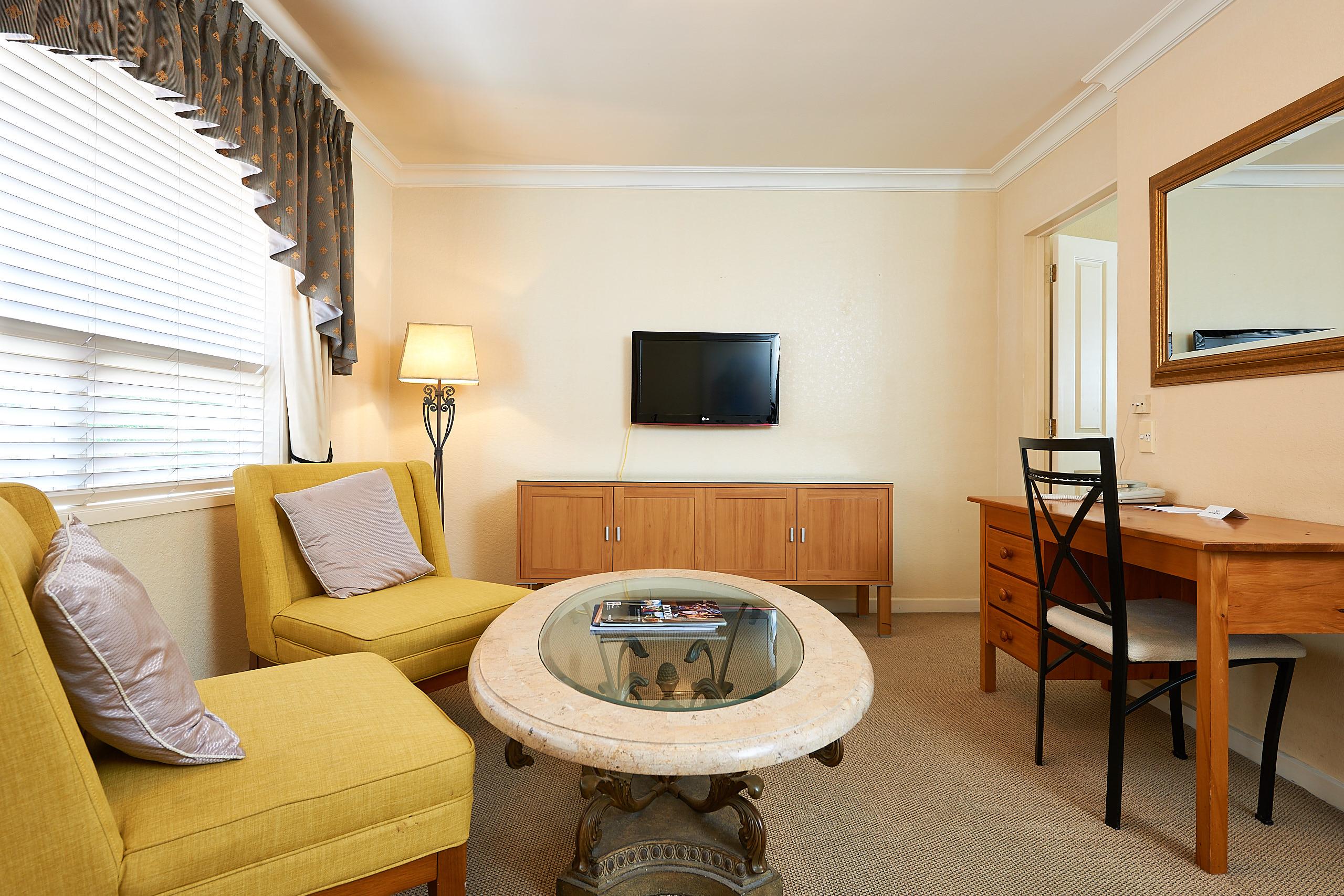 Hotel Prince's Gate 4*